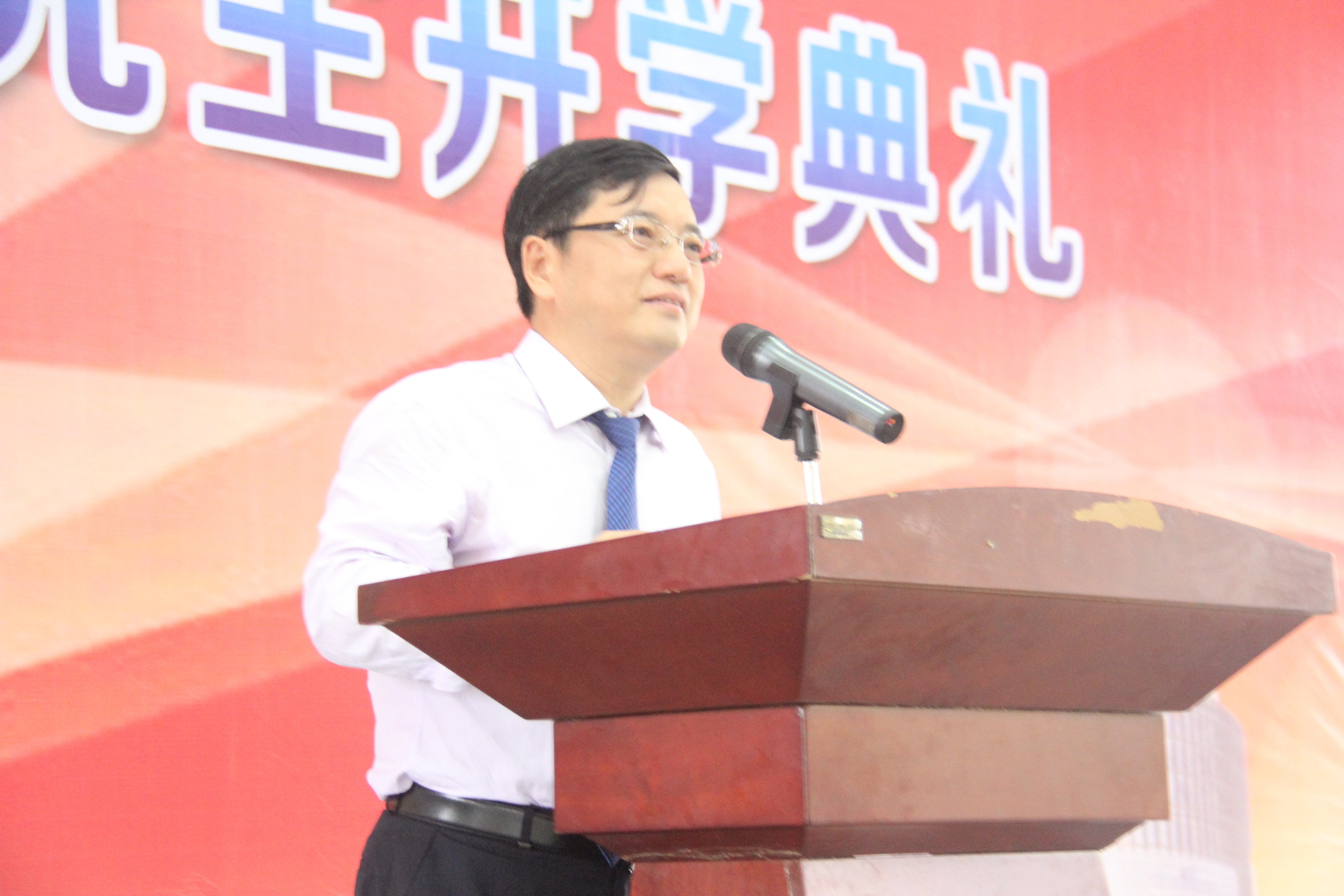 龙尊娱乐场