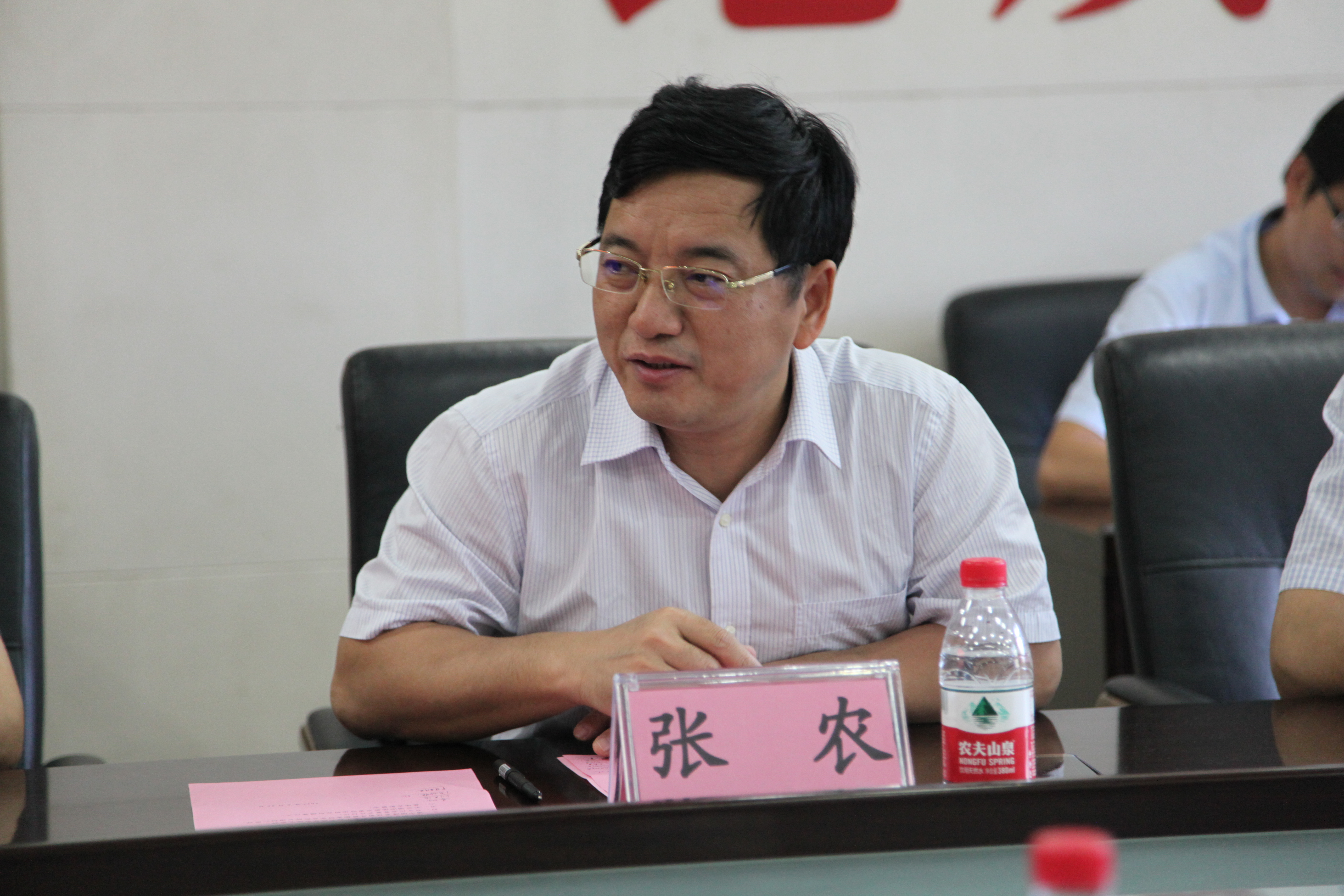 龙尊娱乐场